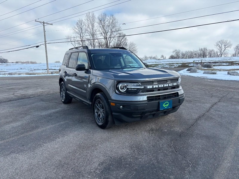 Ford Bronco Sport Vehicle Full-screen Gallery Image 7