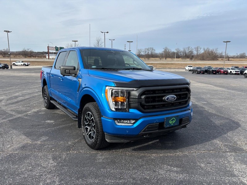 Ford F-150 Vehicle Full-screen Gallery Image 7