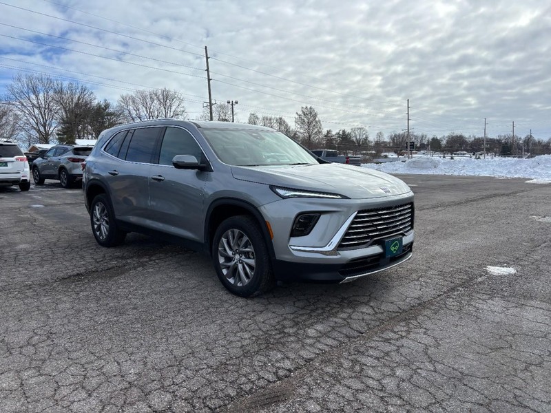 Buick Enclave Vehicle Full-screen Gallery Image 7