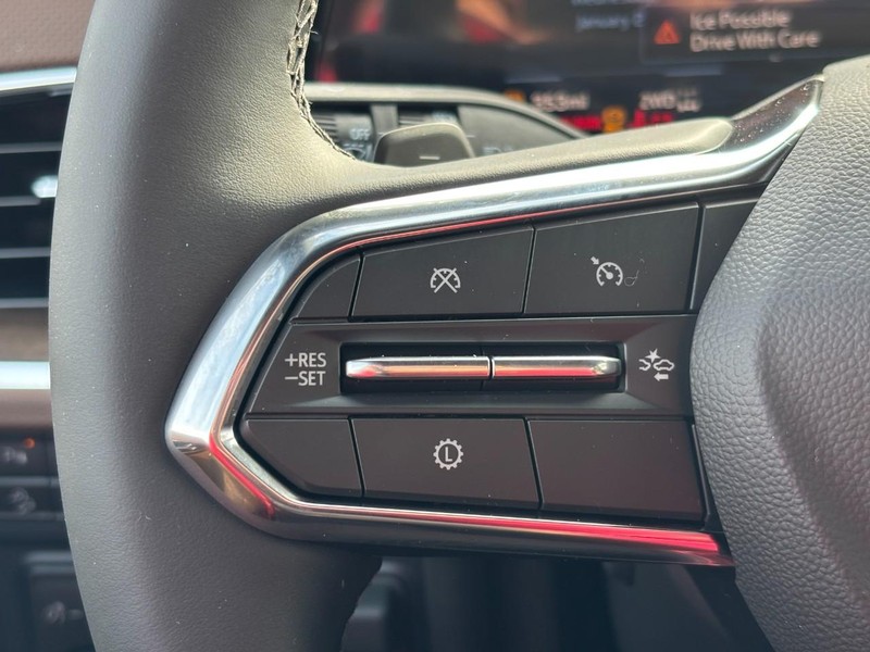 Chevrolet Tahoe Vehicle Full-screen Gallery Image 14