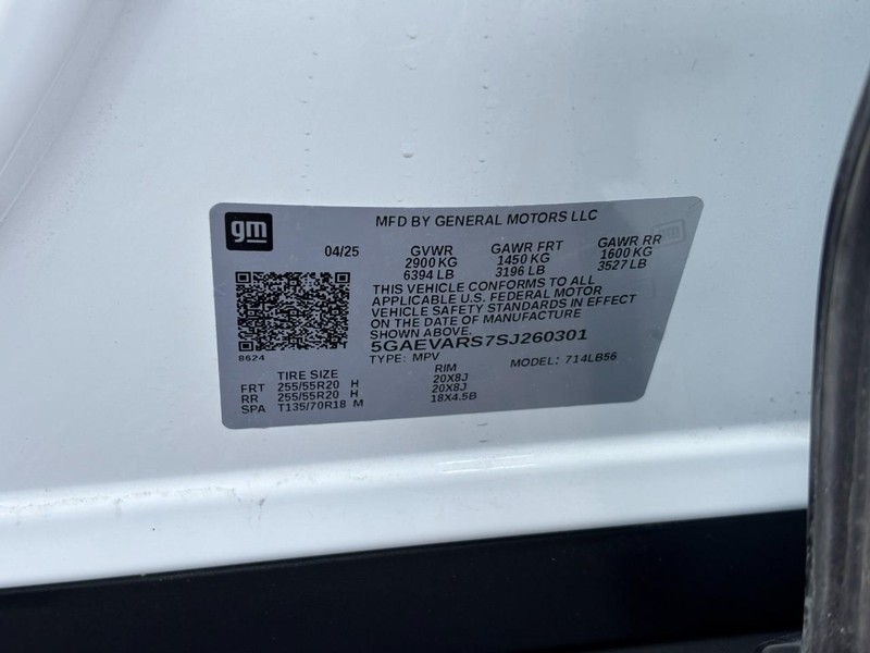 Buick Enclave Vehicle Full-screen Gallery Image 26