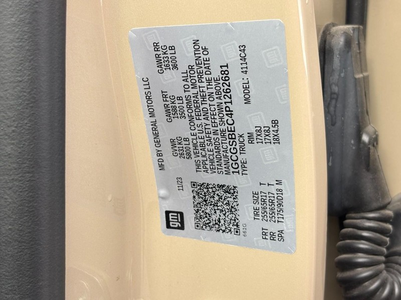 Chevrolet Colorado Vehicle Full-screen Gallery Image 25