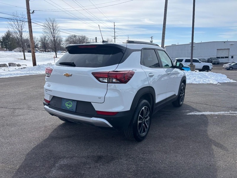 Chevrolet TrailBlazer Vehicle Full-screen Gallery Image 5