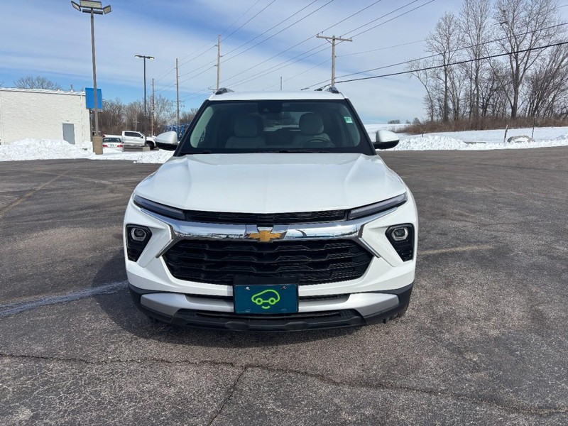 Chevrolet TrailBlazer Vehicle Full-screen Gallery Image 8