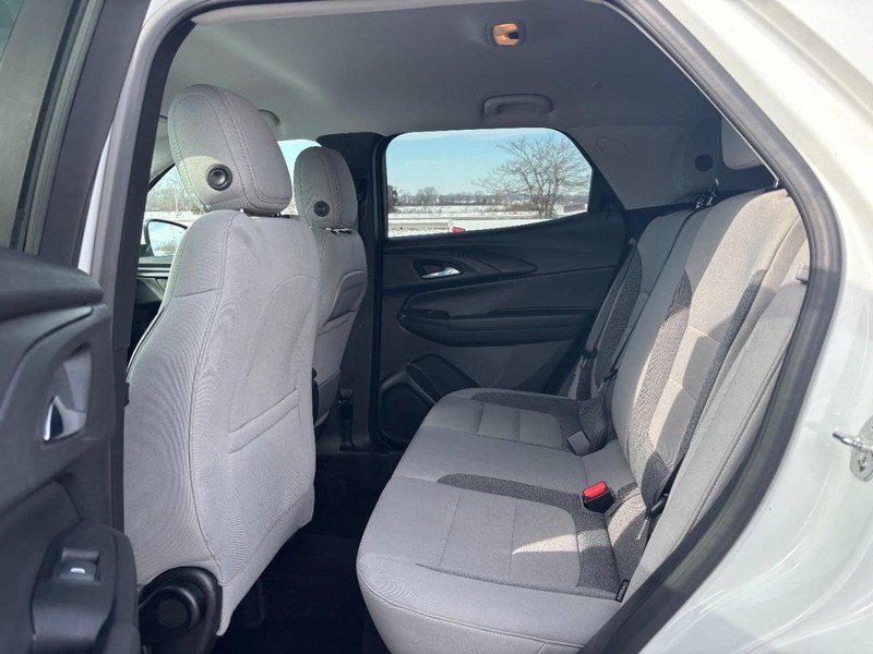 Chevrolet TrailBlazer Vehicle Full-screen Gallery Image 10