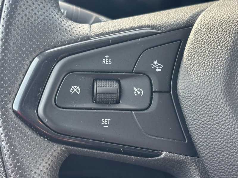 Chevrolet TrailBlazer Vehicle Full-screen Gallery Image 18