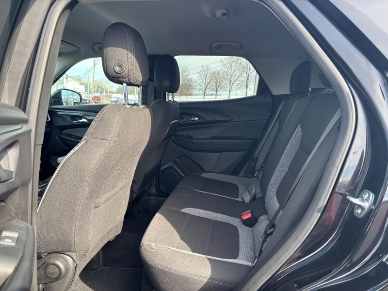 Chevrolet TrailBlazer Vehicle Full-screen Gallery Image 10