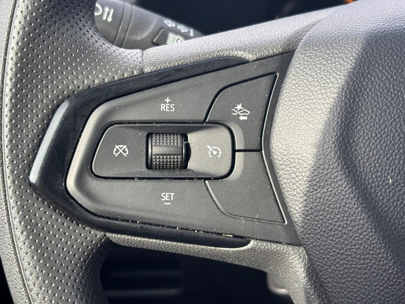 Chevrolet TrailBlazer Vehicle Full-screen Gallery Image 18