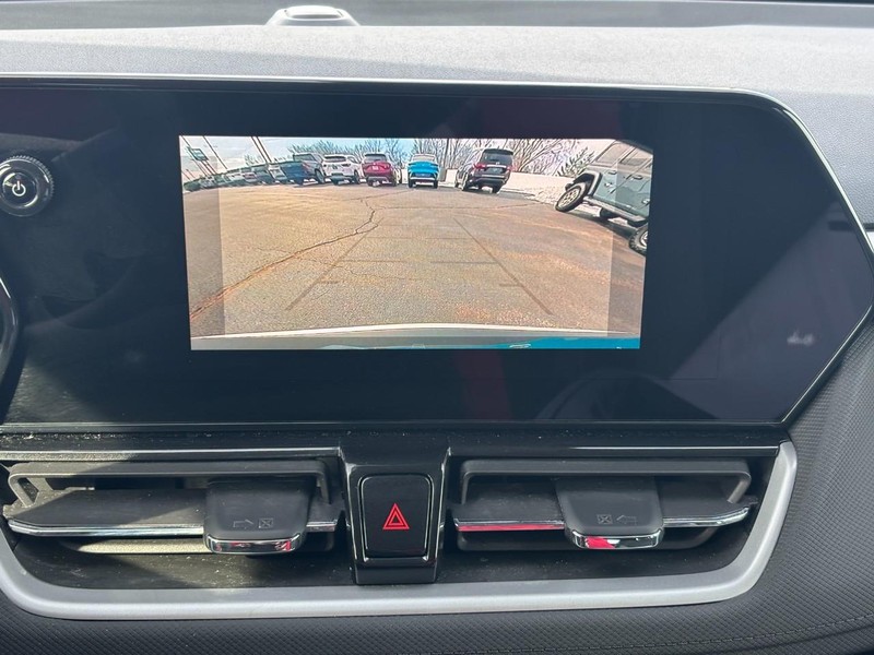 Chevrolet TrailBlazer Vehicle Full-screen Gallery Image 23