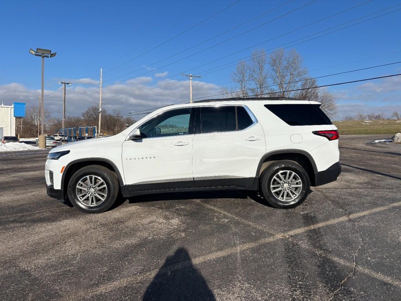 Chevrolet Traverse Vehicle Full-screen Gallery Image 2