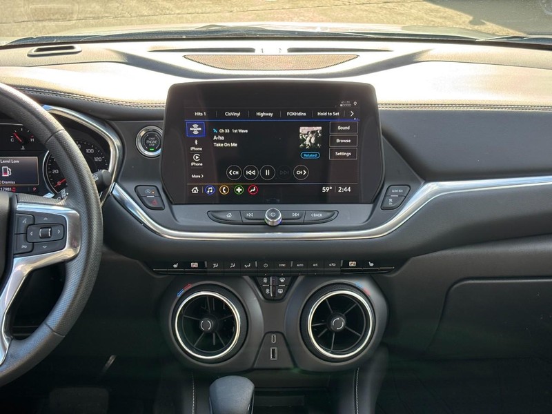 Chevrolet Blazer Vehicle Full-screen Gallery Image 13