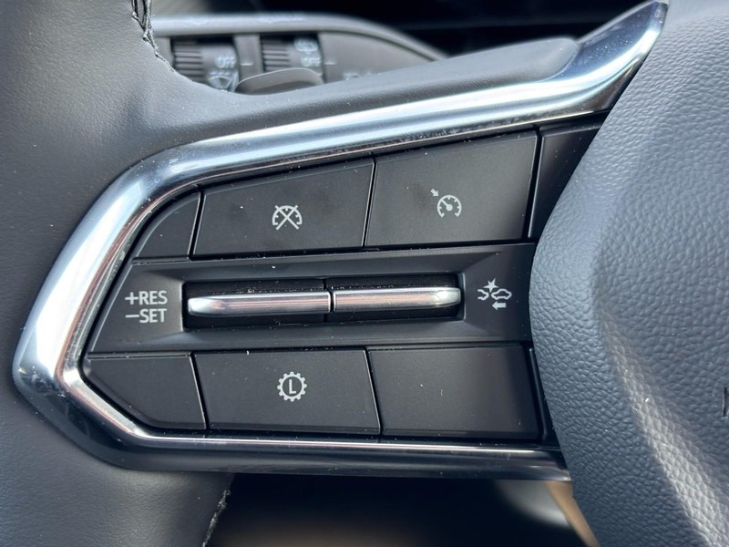 Chevrolet Equinox Vehicle Full-screen Gallery Image 13