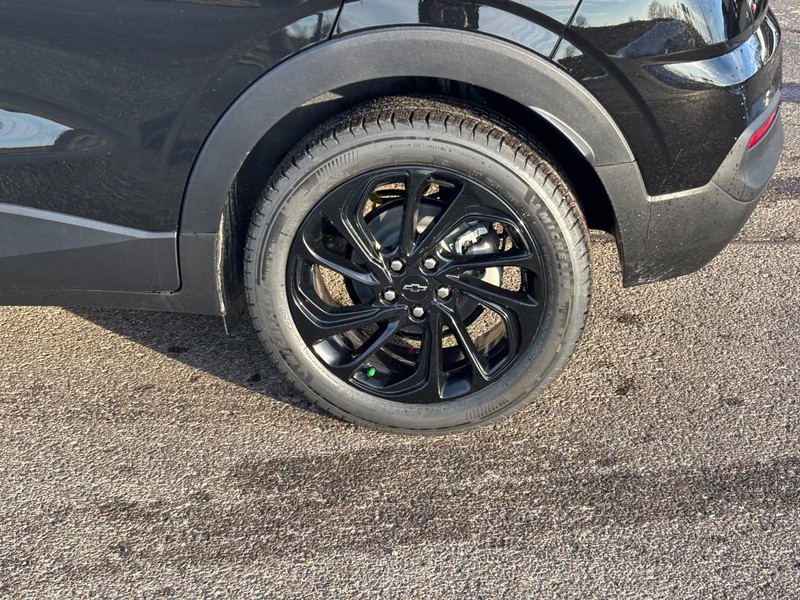 Chevrolet Bolt Vehicle Full-screen Gallery Image 4