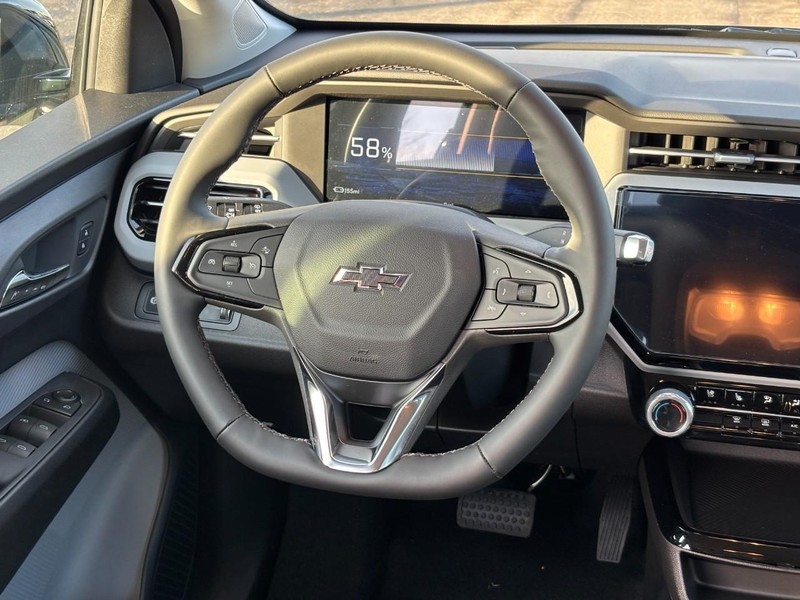 Chevrolet Bolt Vehicle Full-screen Gallery Image 7