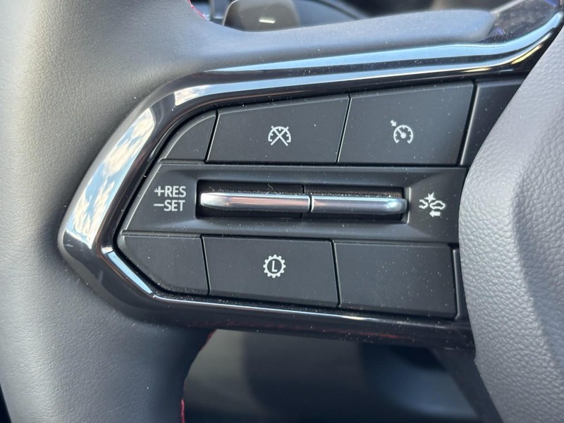 Chevrolet Equinox Vehicle Full-screen Gallery Image 13