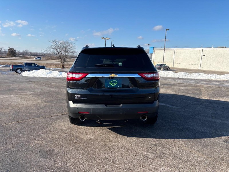 Chevrolet Traverse Vehicle Full-screen Gallery Image 4
