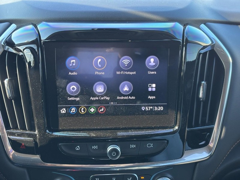 Chevrolet Traverse Vehicle Full-screen Gallery Image 21