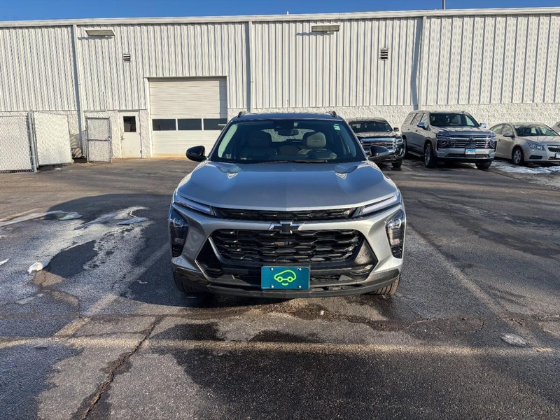 Chevrolet Trax Vehicle Full-screen Gallery Image 8