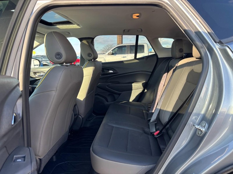 Chevrolet Trax Vehicle Full-screen Gallery Image 10