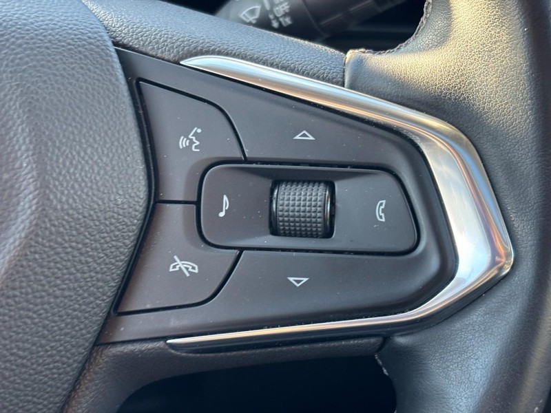 Chevrolet Trax Vehicle Full-screen Gallery Image 19