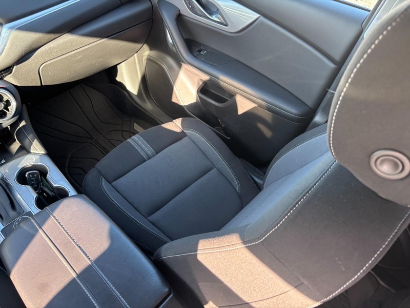 Chevrolet Blazer Vehicle Full-screen Gallery Image 14