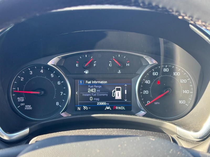 Chevrolet Equinox Vehicle Full-screen Gallery Image 20