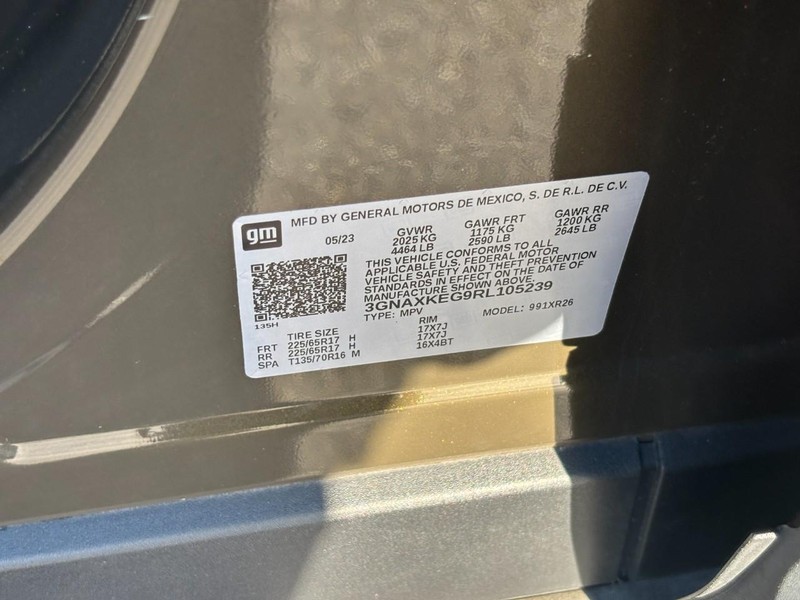 Chevrolet Equinox Vehicle Full-screen Gallery Image 24