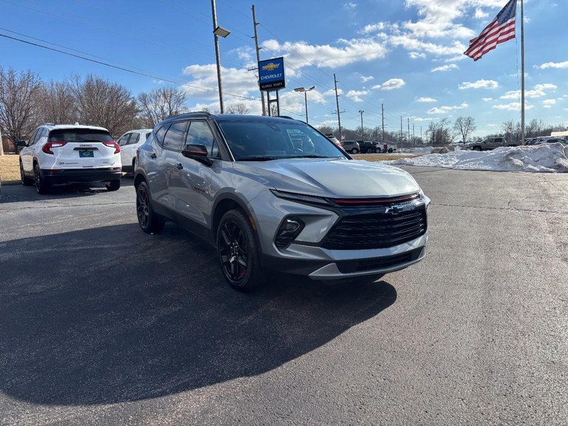 Chevrolet Blazer Vehicle Full-screen Gallery Image 07