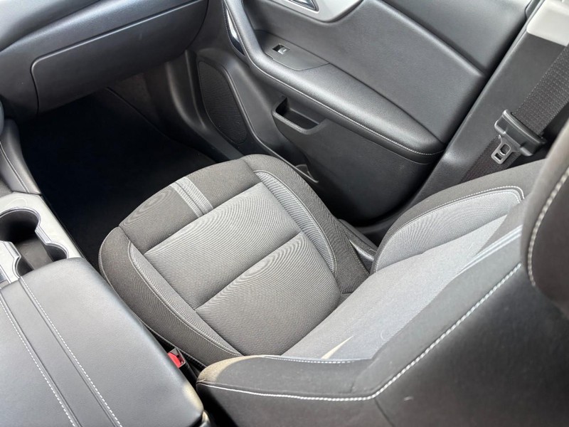 Chevrolet Blazer Vehicle Full-screen Gallery Image 14