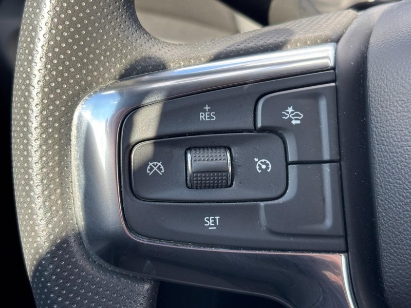 Chevrolet Blazer Vehicle Full-screen Gallery Image 18