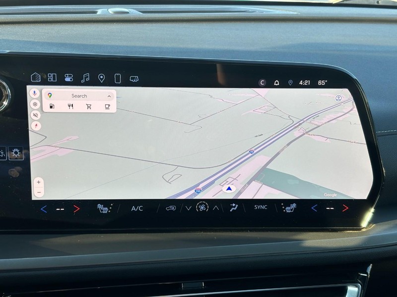 Chevrolet Traverse Vehicle Full-screen Gallery Image 22