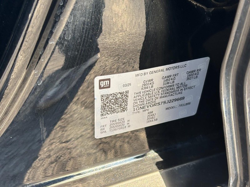 Chevrolet Traverse Vehicle Full-screen Gallery Image 24