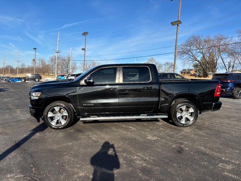 Ram 1500 Vehicle Full-screen Gallery Image 2