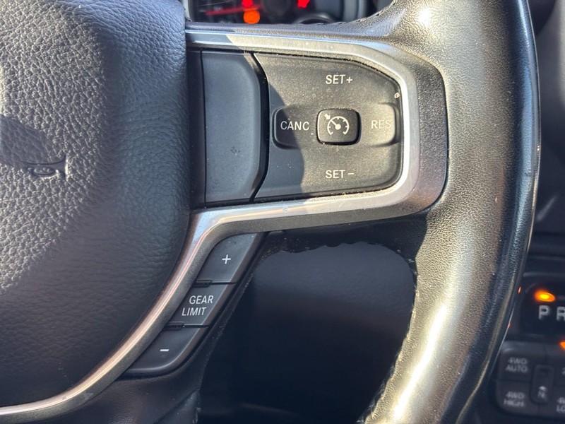 Ram 1500 Vehicle Full-screen Gallery Image 20