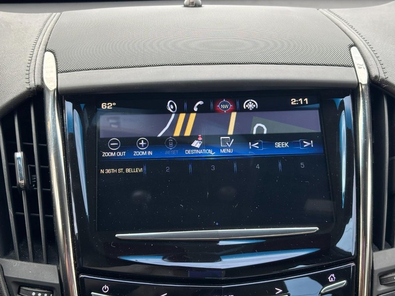 Cadillac ATS Vehicle Full-screen Gallery Image 21