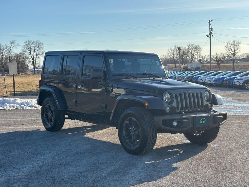 Jeep Wrangler Unlimited Vehicle Full-screen Gallery Image 6