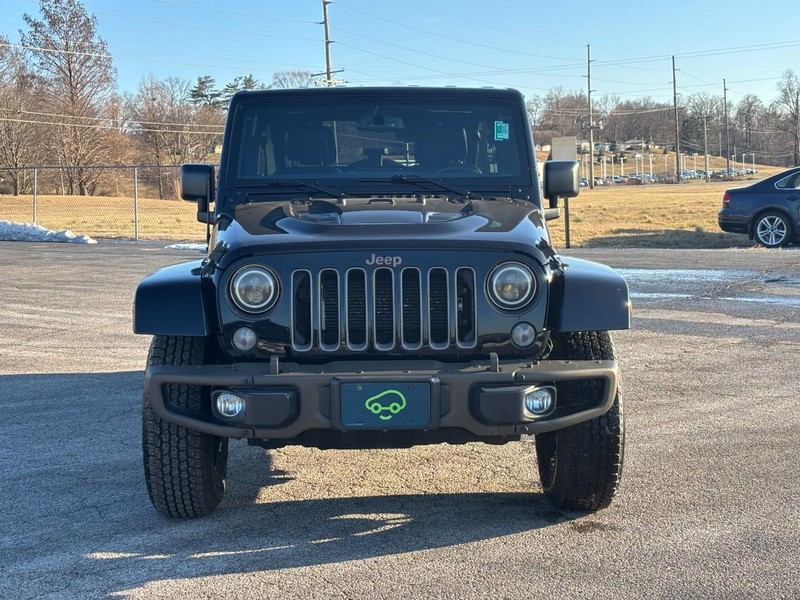 Jeep Wrangler Unlimited Vehicle Full-screen Gallery Image 7