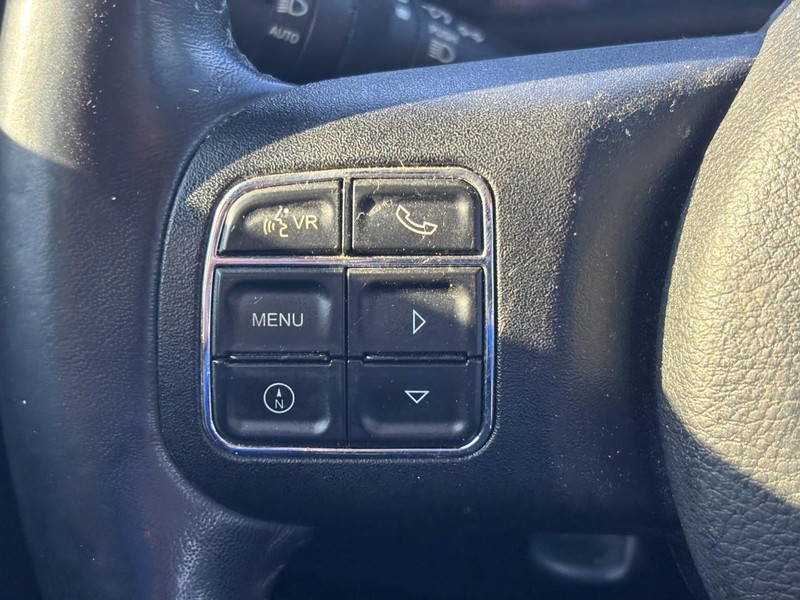 Jeep Wrangler Unlimited Vehicle Full-screen Gallery Image 16