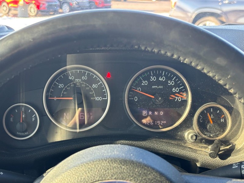 Jeep Wrangler Unlimited Vehicle Full-screen Gallery Image 19