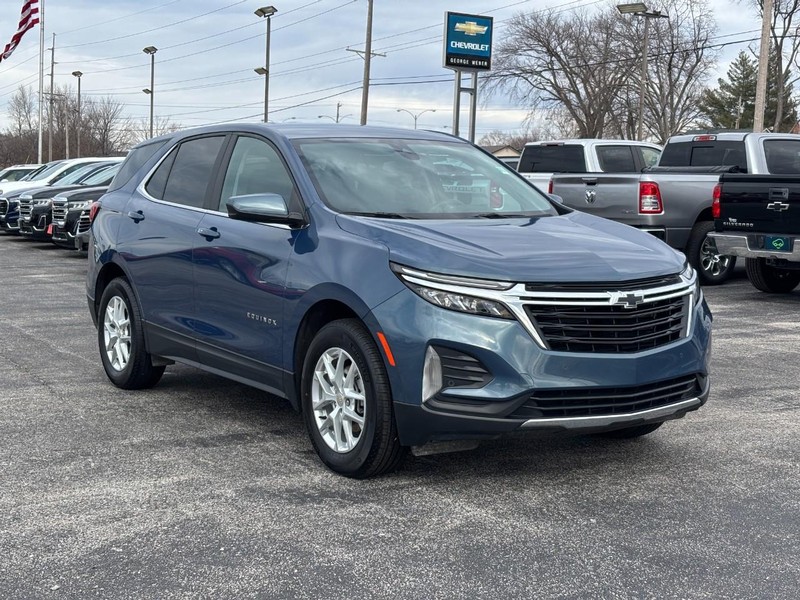 Chevrolet Equinox Vehicle Full-screen Gallery Image 7