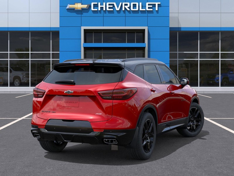 Chevrolet Blazer Vehicle Full-screen Gallery Image 4