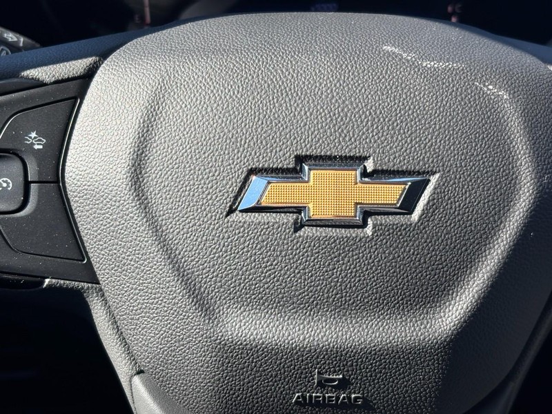 Chevrolet TrailBlazer Vehicle Full-screen Gallery Image 13
