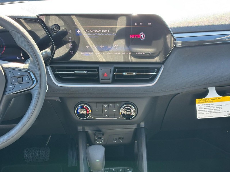 Chevrolet TrailBlazer Vehicle Full-screen Gallery Image 8