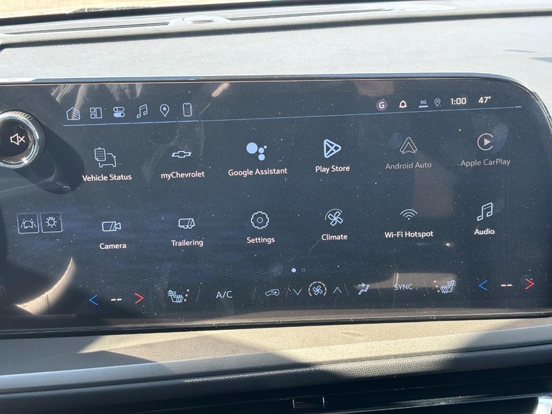 Chevrolet Traverse Vehicle Full-screen Gallery Image 17