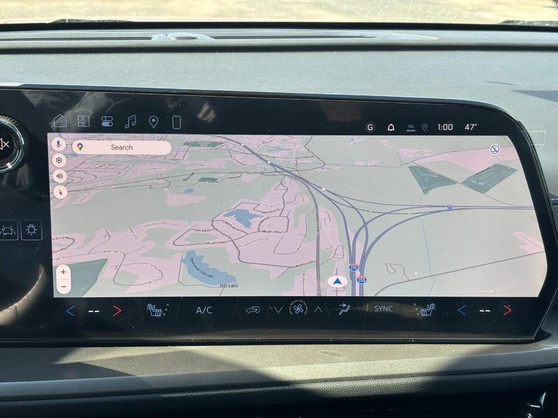 Chevrolet Traverse Vehicle Full-screen Gallery Image 18