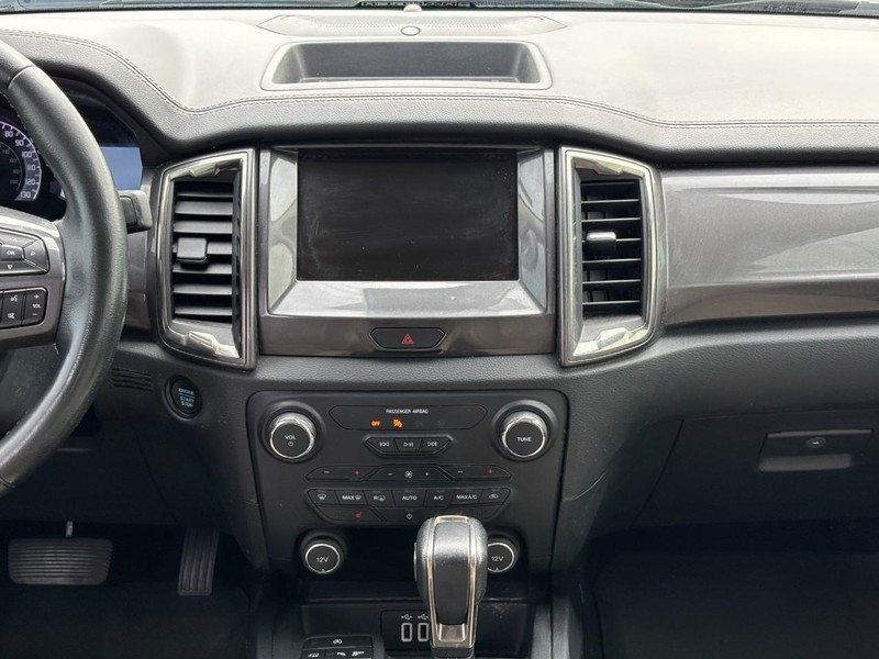 Ford Ranger Vehicle Full-screen Gallery Image 13