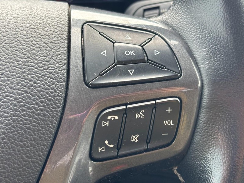 Ford Ranger Vehicle Full-screen Gallery Image 20