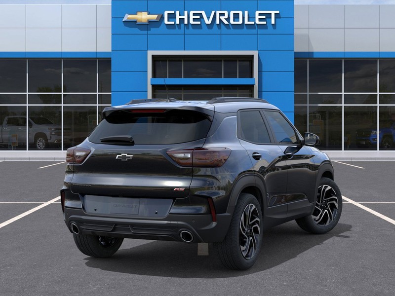 Chevrolet Trailblazer Vehicle Full-screen Gallery Image 4