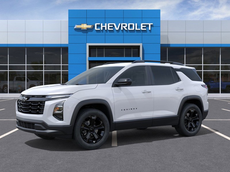 Chevrolet Equinox Vehicle Full-screen Gallery Image 2