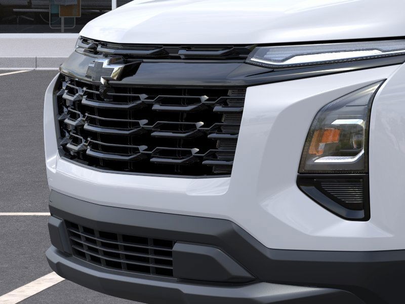 Chevrolet Equinox Vehicle Full-screen Gallery Image 13